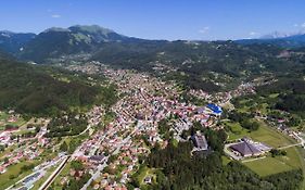 Modern Mountain Kolasin